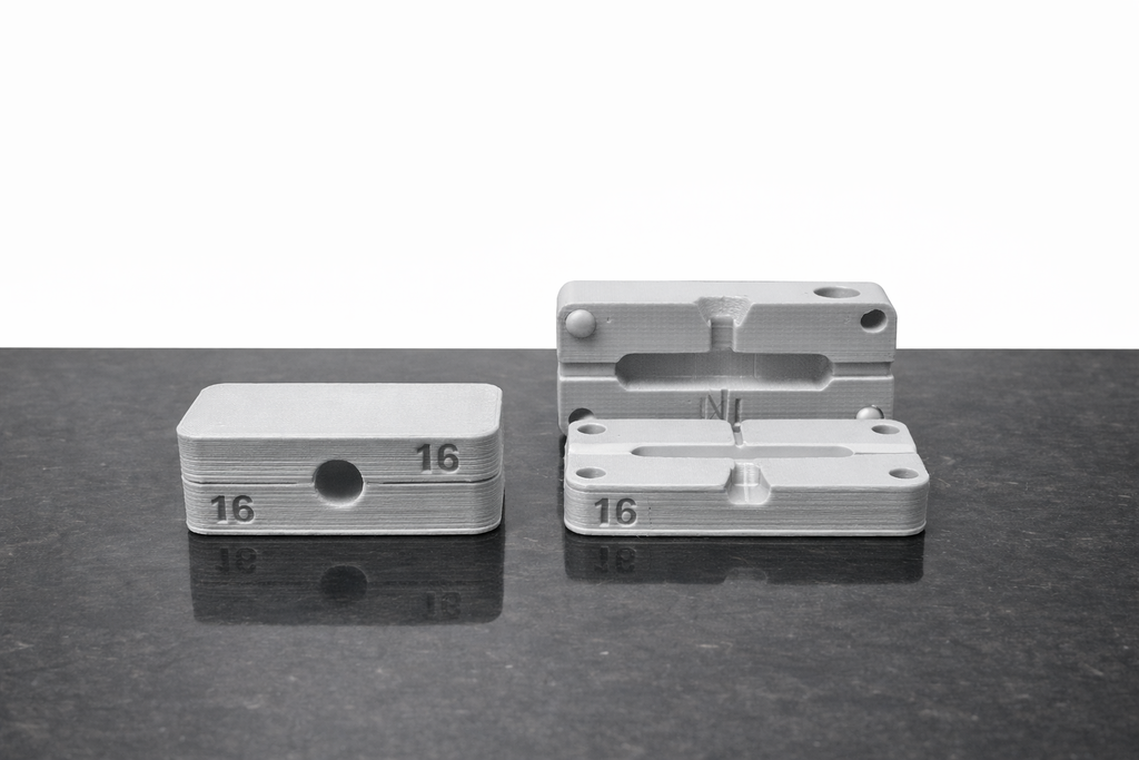 Wire Splice Jig 16 Gauge – Hands-Free Hot Glue & Silicone Waterproofing System